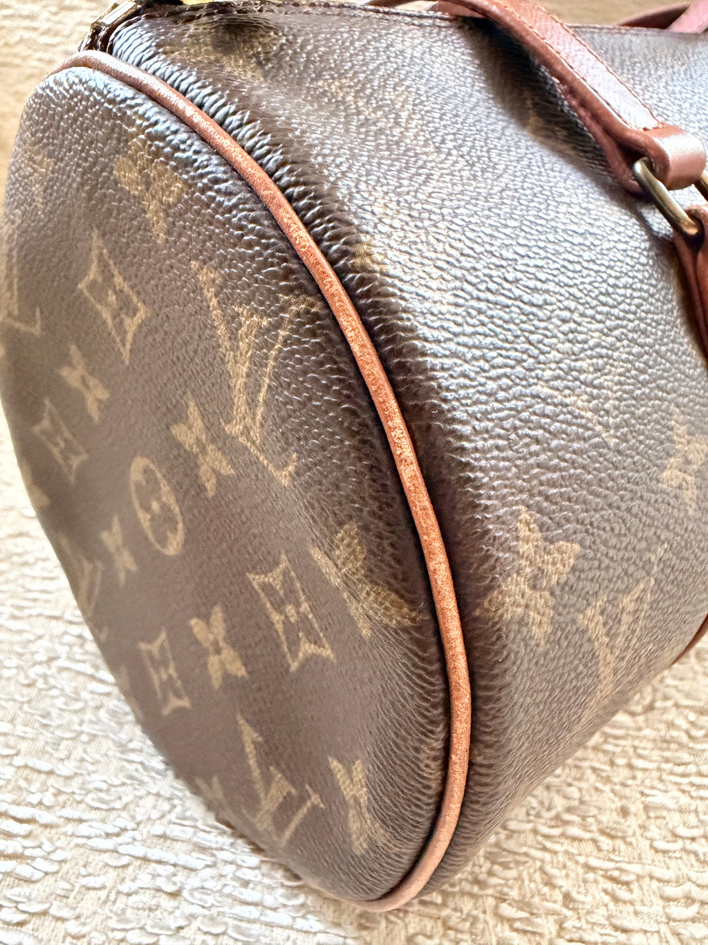 Louis Vuitton Papillon 30