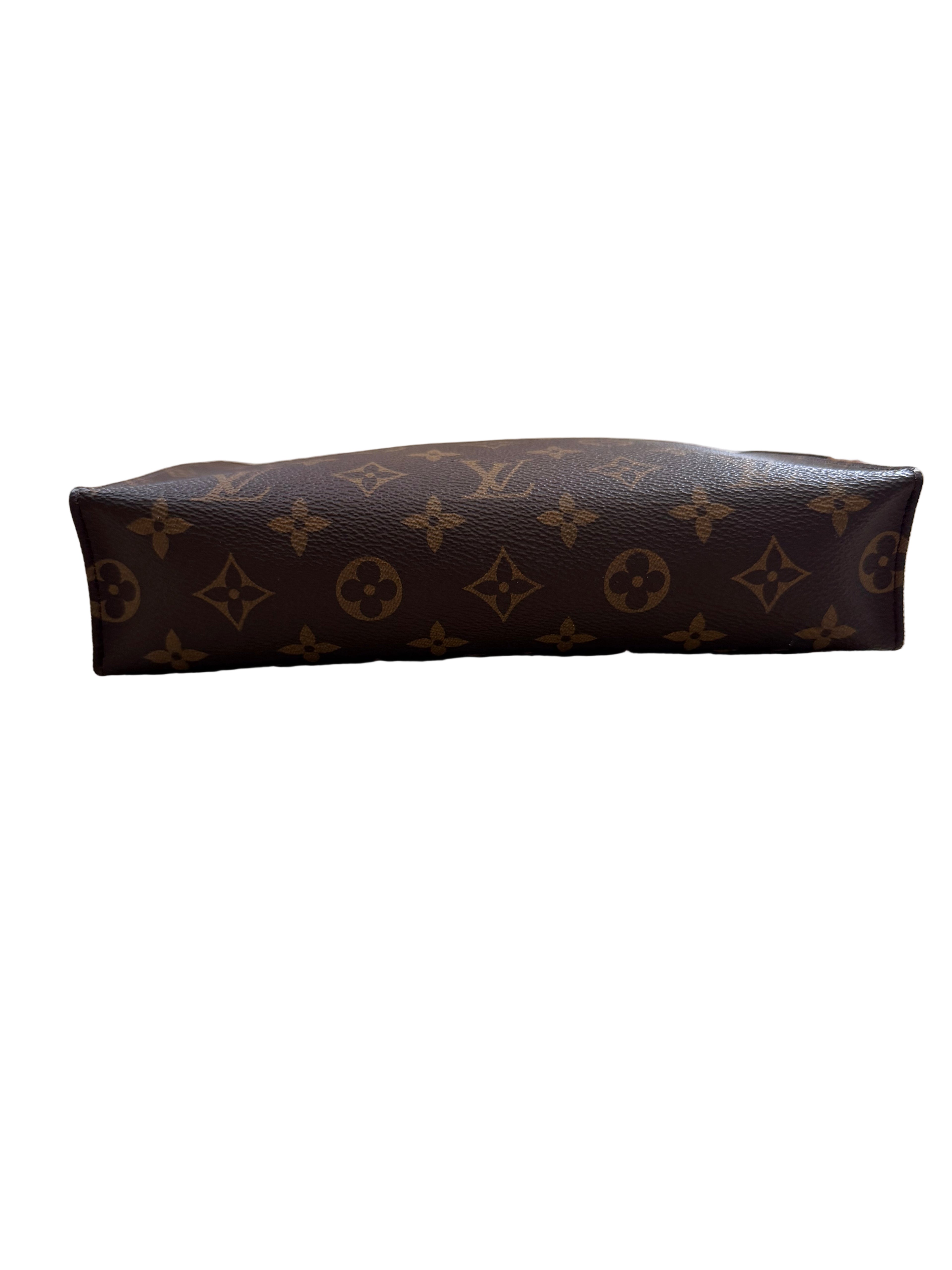 Louis Vuitton Pochette Toiletries