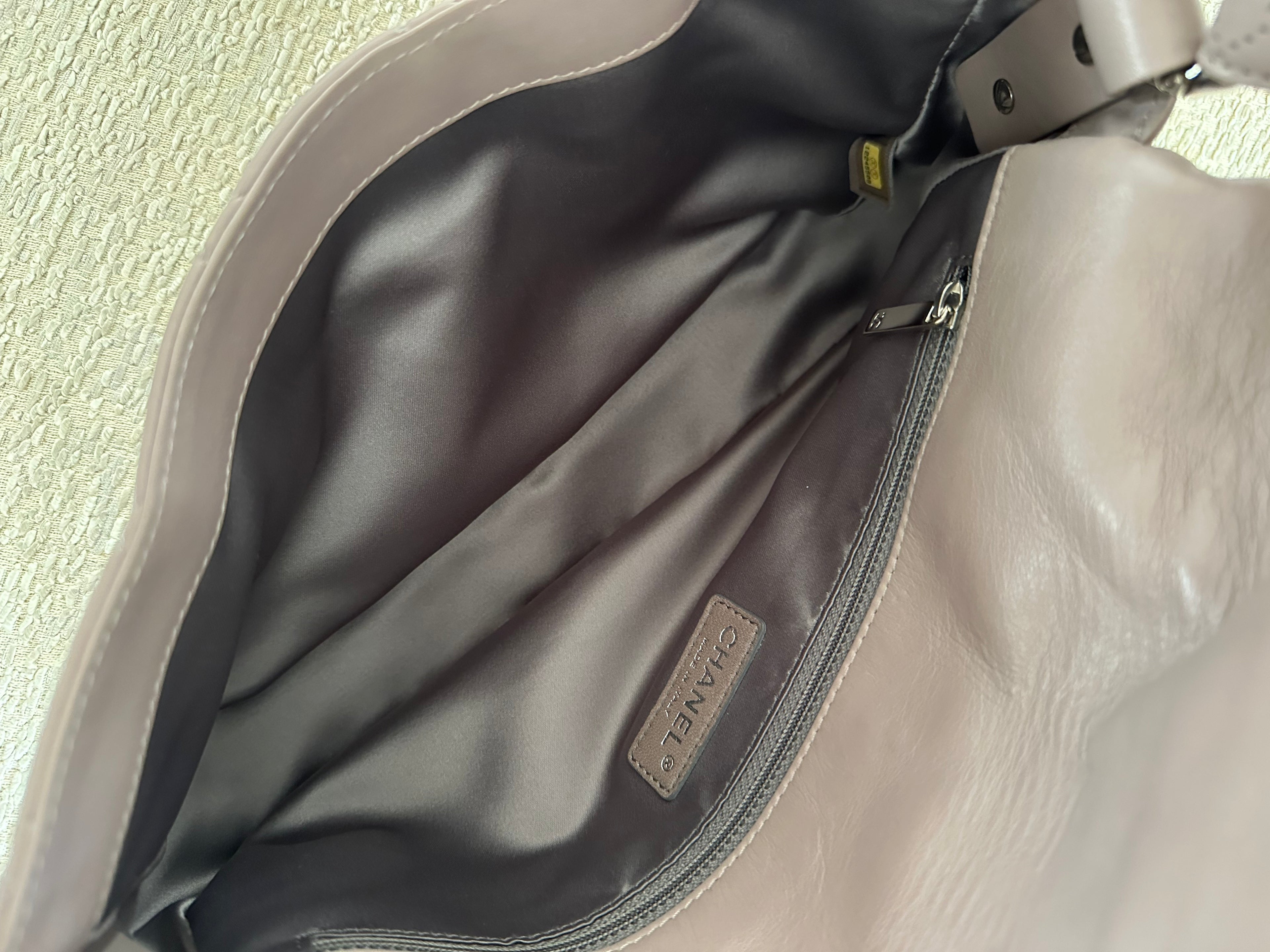 Chanel quilted leather shoulder flap bag