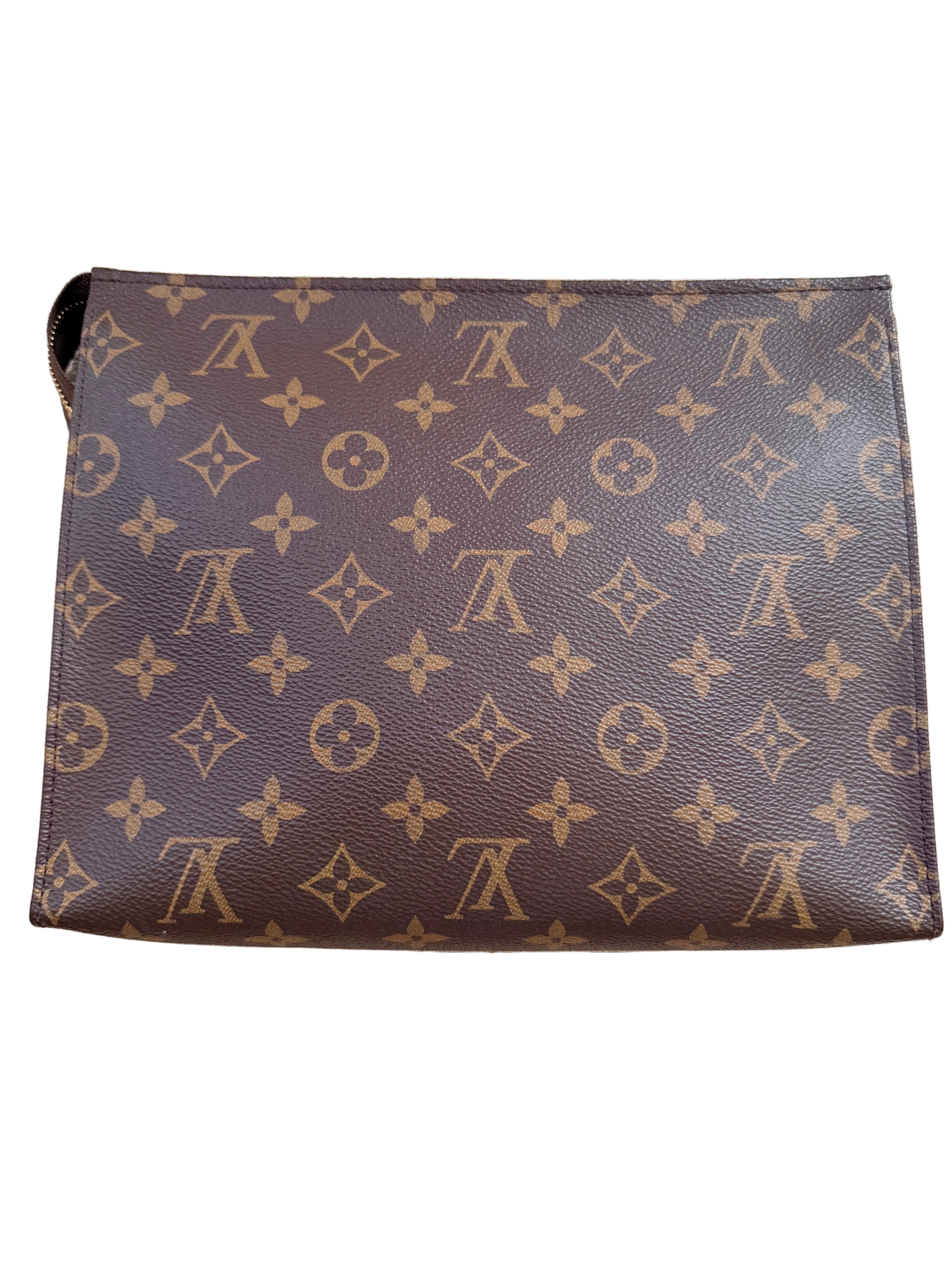 Louis Vuitton Pochette Toiletries