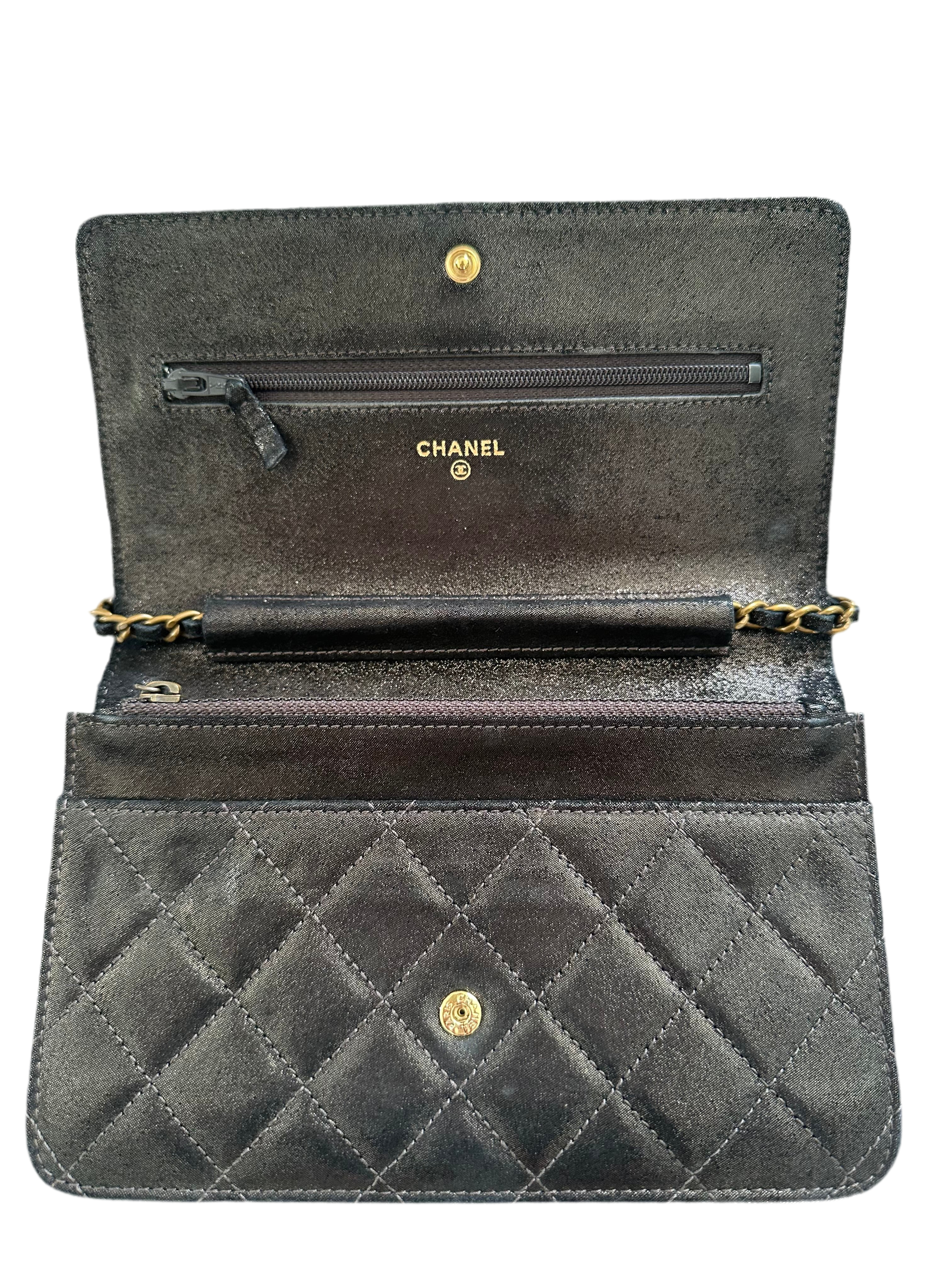 Chanel Paris-Edinburgh Black Iridescent WOC