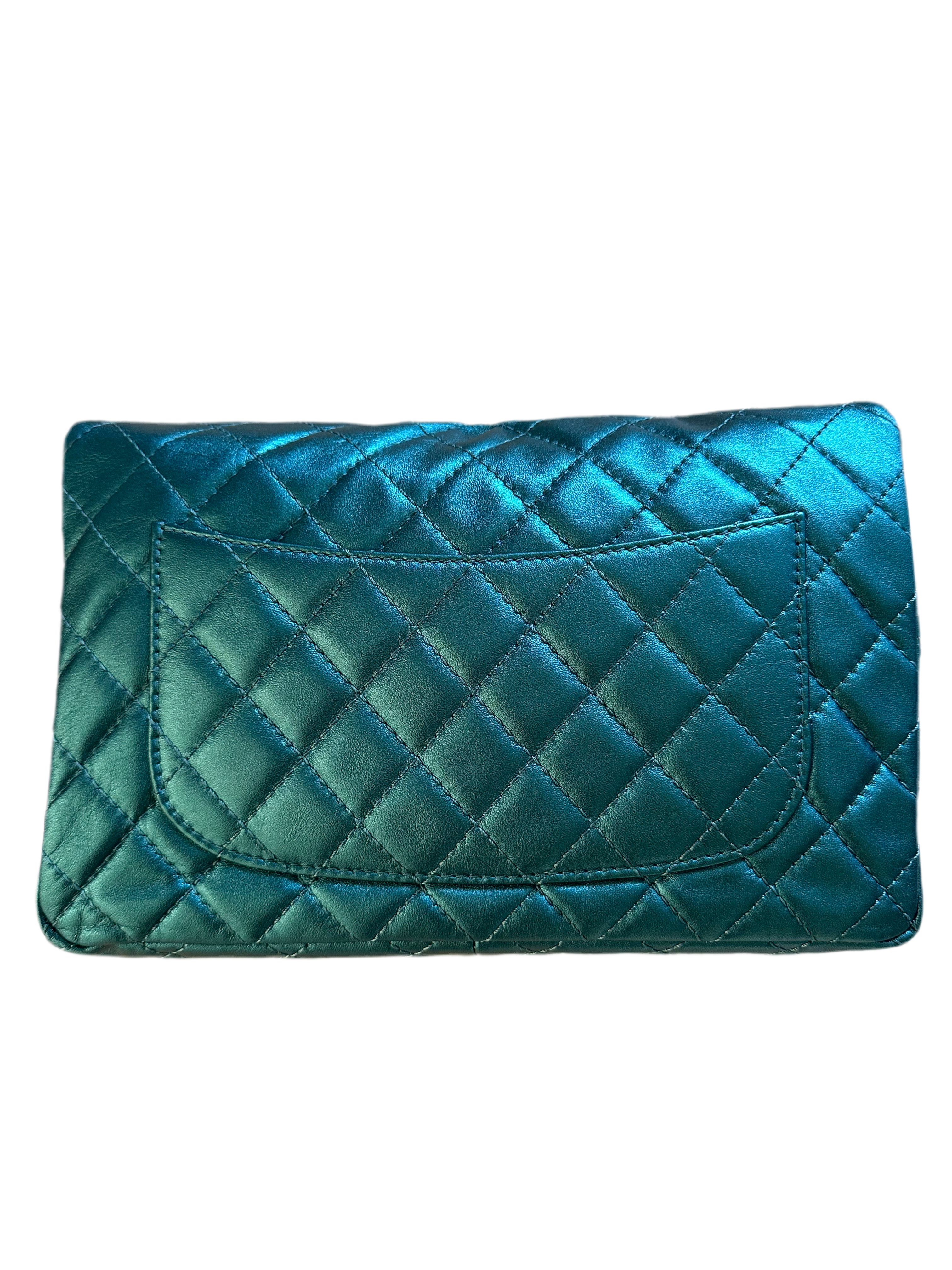 Chanel Reissue 2.55 Classic 226 flap bag