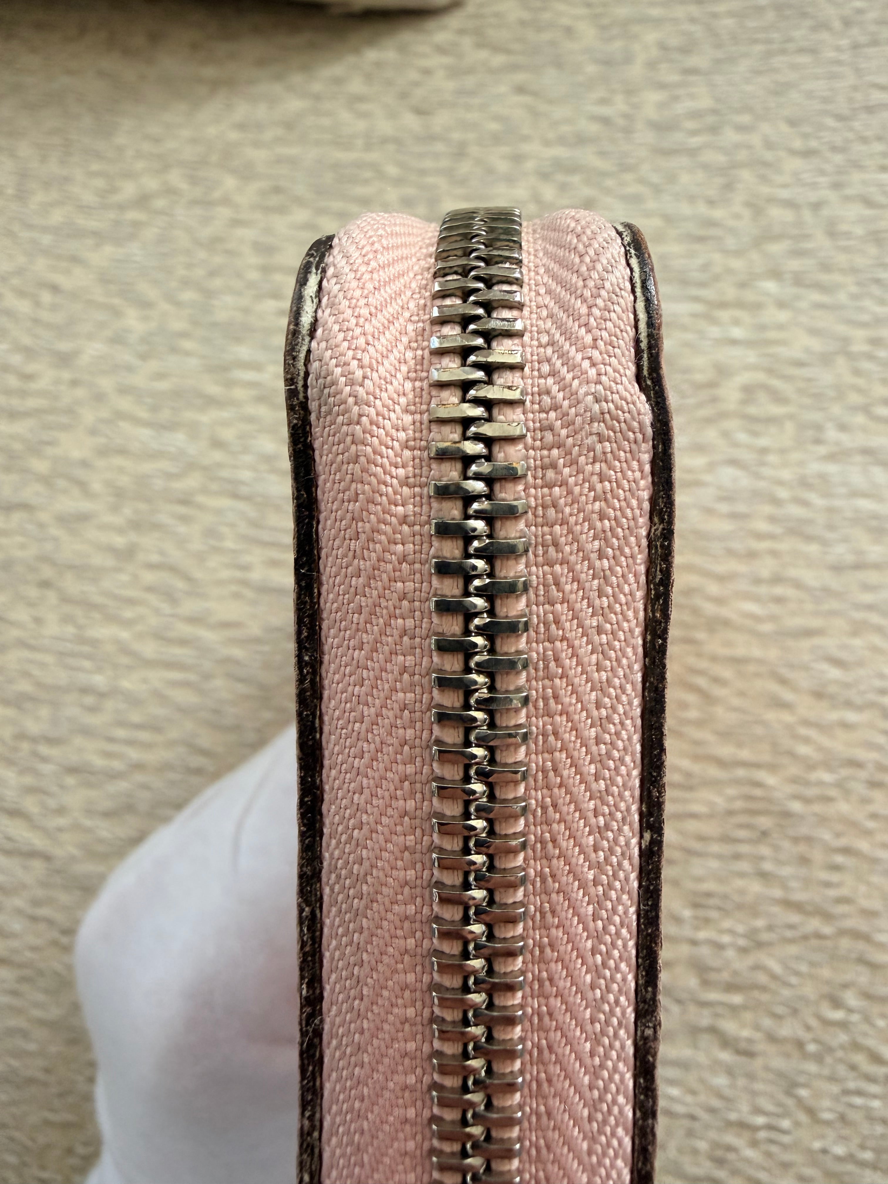 Louis Vuitton Zippy Wallet