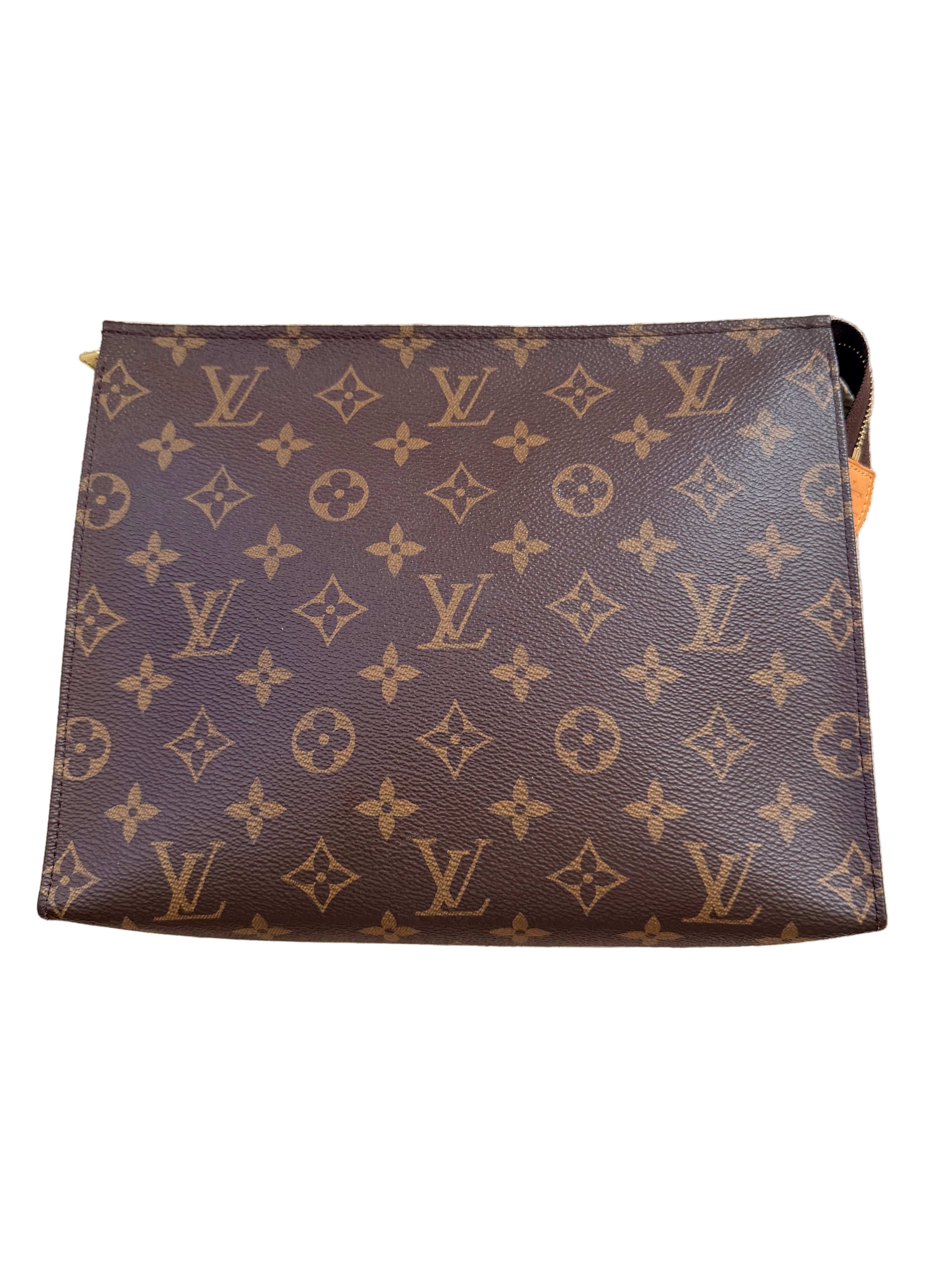 Louis Vuitton Pochette Toiletries