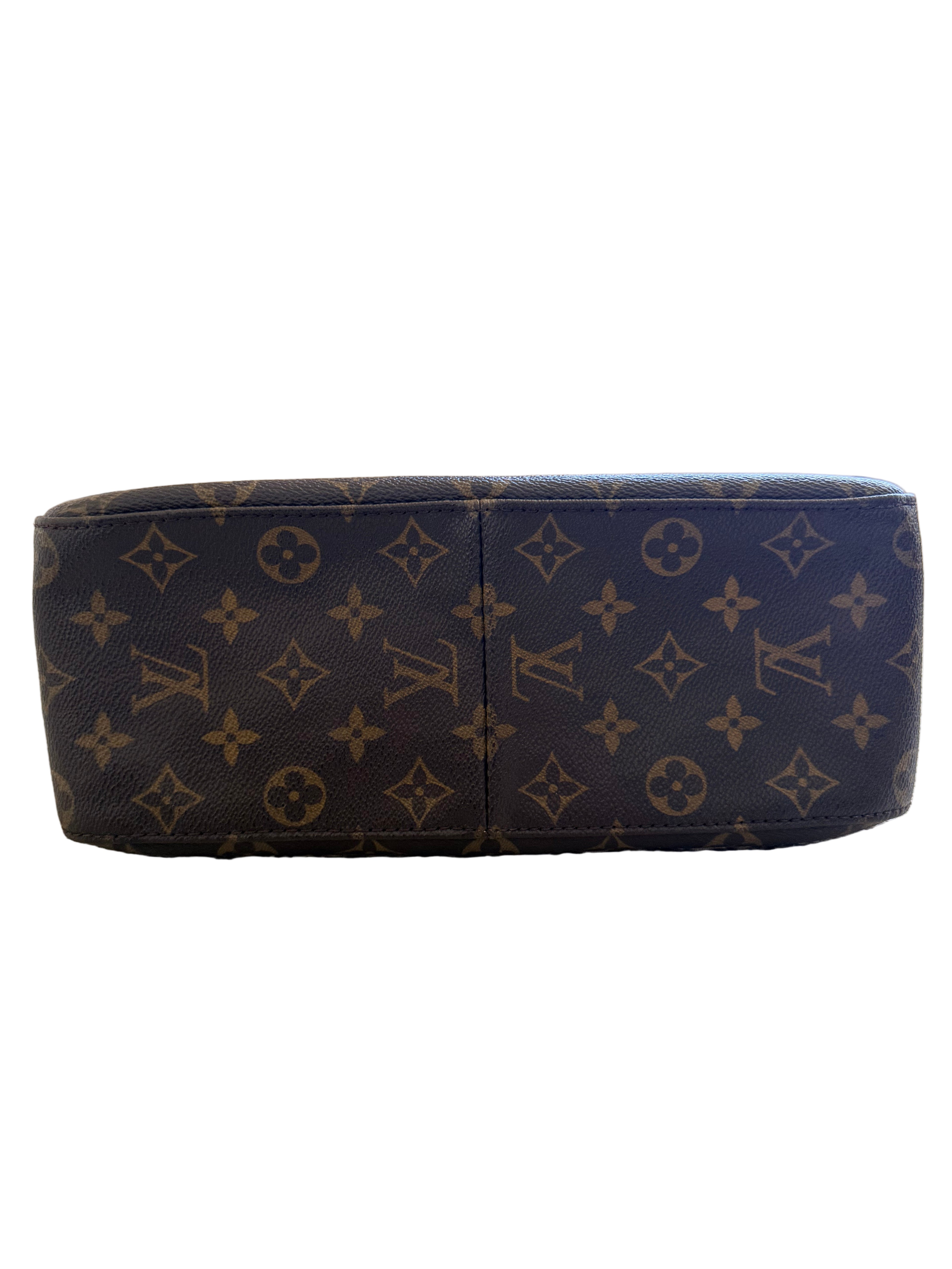 Louis Vuitton Looping GM Monogram Shoulder Bag
