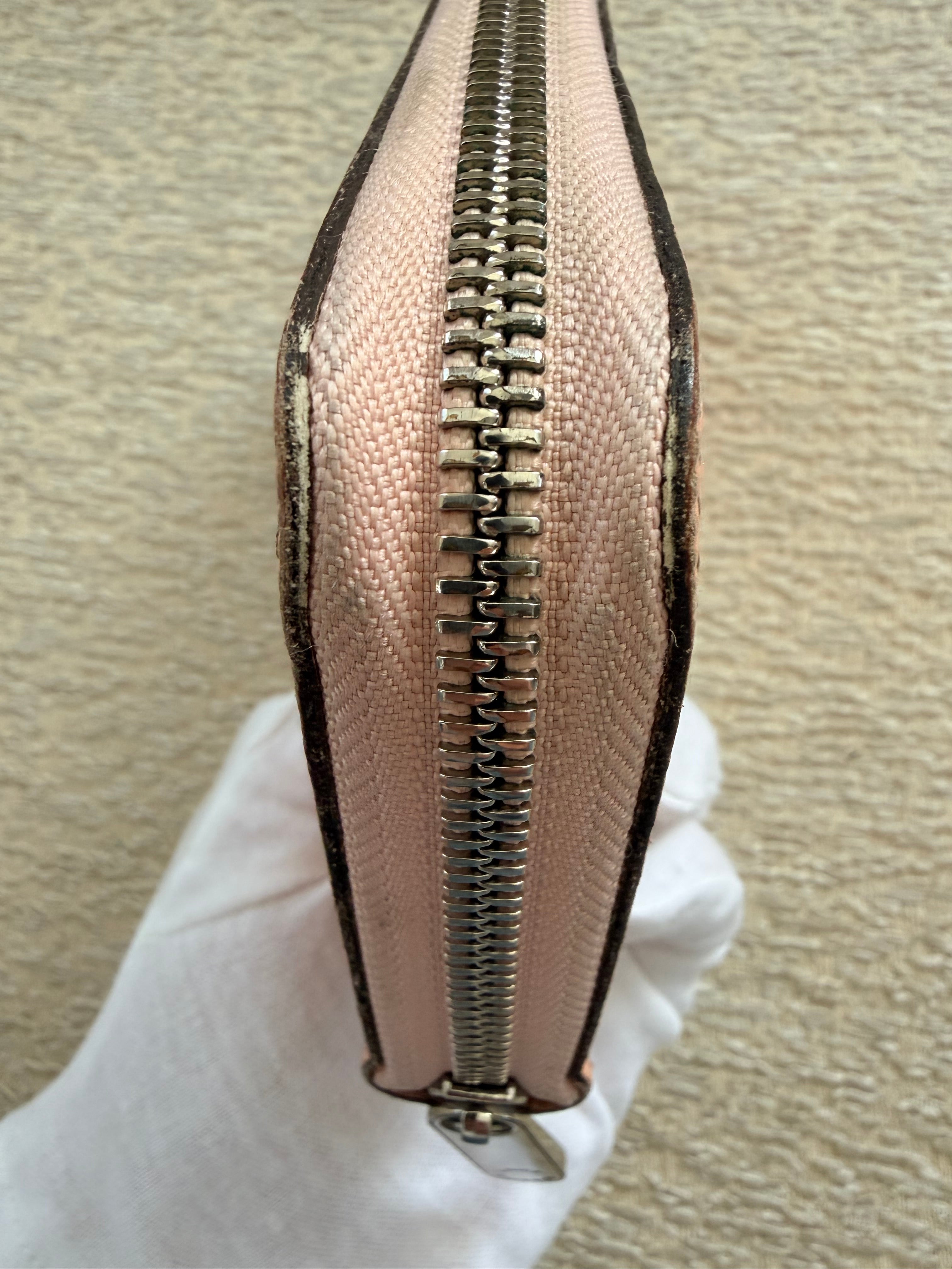 Louis Vuitton Zippy Wallet